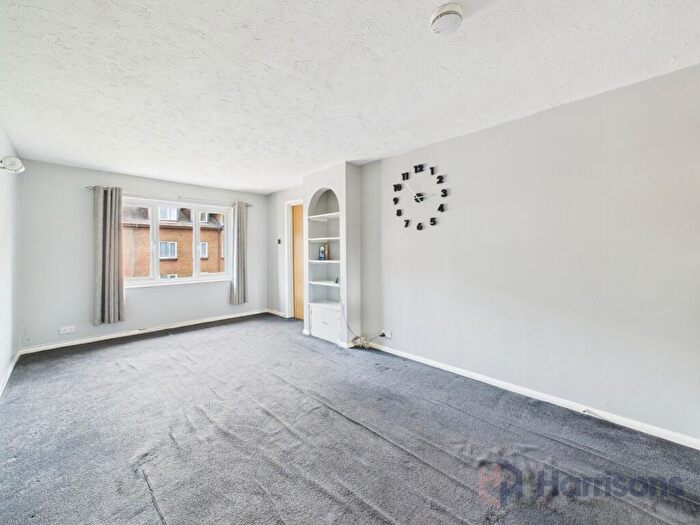 2 Bedroom Penthouse For Sale In Barkers Court, Sittingbourne, Kent, ME10