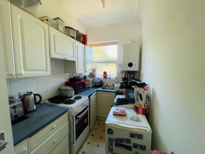 1 Bedroom Flat To Rent In Private Road, Mapperley Park, NG3