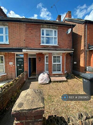 4 Bedroom Semi-Detached House To Rent In Manor Road, Guildford, GU2