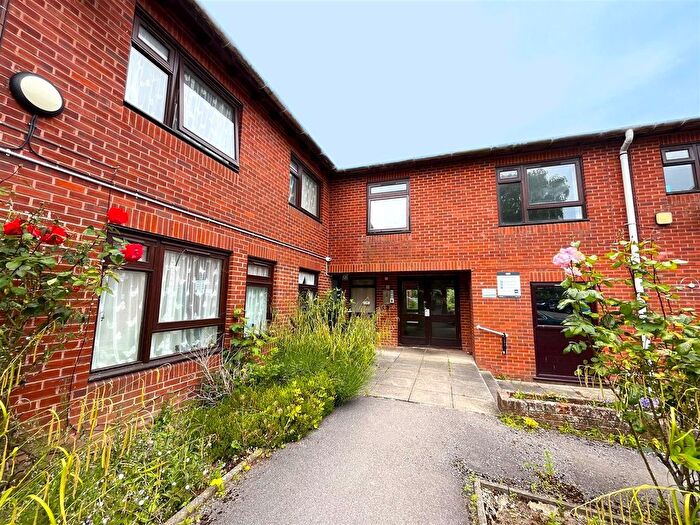 1 Bedroom Flat To Rent In Upper Glen Road, St. Leonards-On-Sea, TN37