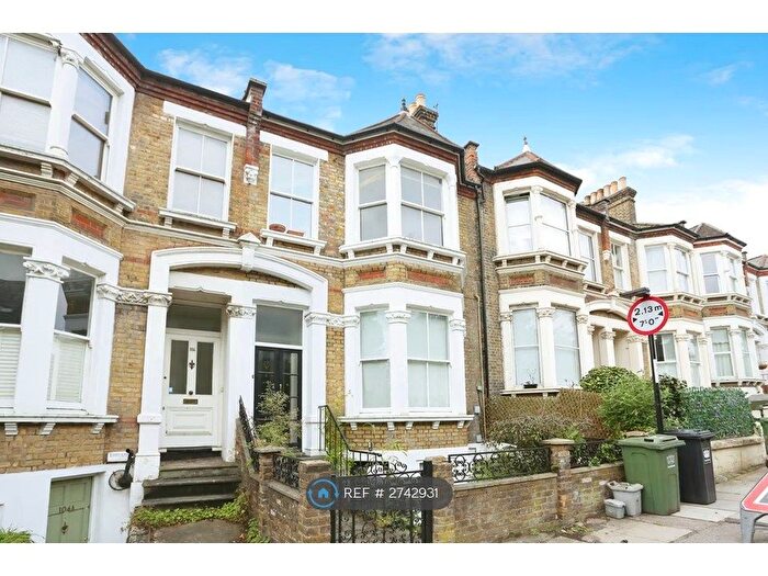 1 Bedroom Flat To Rent In Drakefell Road, London, SE14