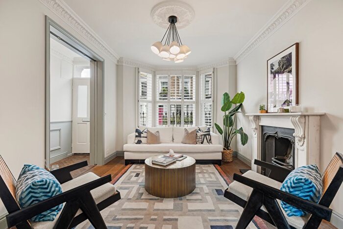 5 Bedroom Property For Sale In Victoria Gardens, Kensington, London, United Kingdom, W11