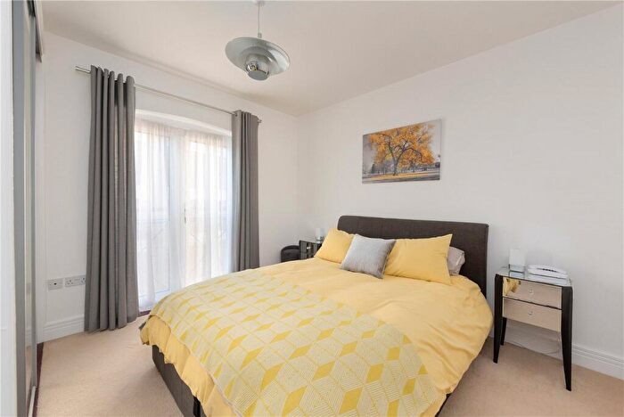 2 Bedroom Apartment For Sale In The Rope Walk, Canterbury, Kent, CT1