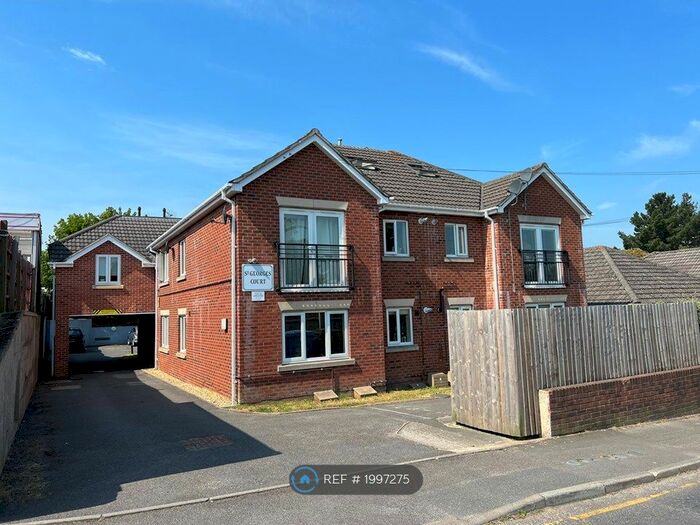 2 Bedroom Flat To Rent In St Georges Court, Poole, BH12