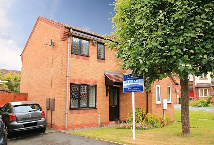 2 Bedroom Semi-Detached House To Rent In Bridgwater Close, Dawley, TF4