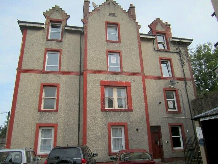 1 Bedroom Flat To Rent In /f Manse Court Largs North Ayrshire, KA30