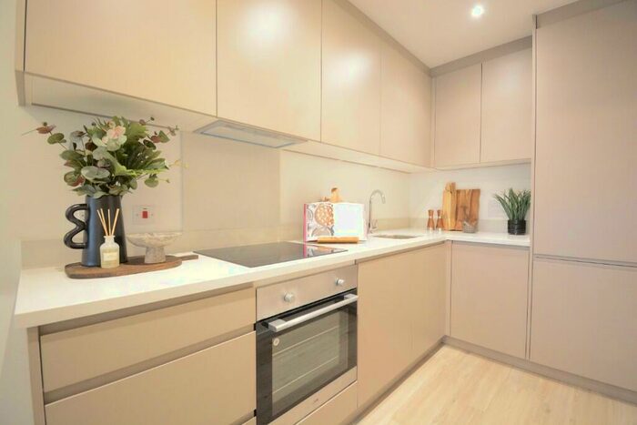 1 Bedroom Flat To Rent In Elder Gate, Milton Keynes, Buckinghamshire, MK9