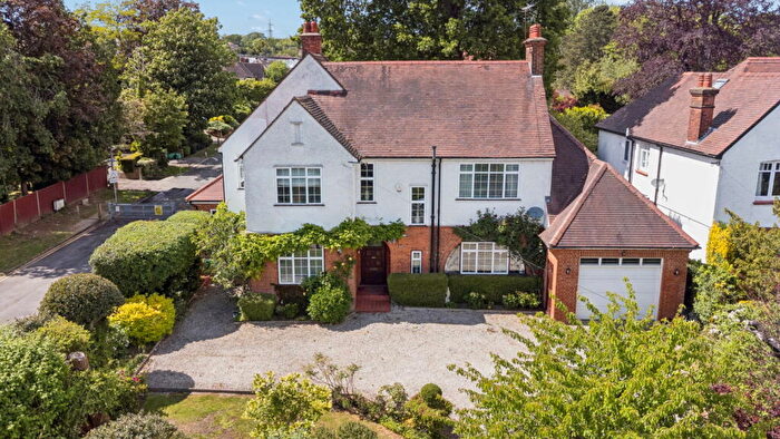 5 Bedroom Detached House For Sale In Kewferry Road, Northwood, HA6