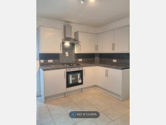 3 Bedroom End Of Terrace House To Rent In Cedardale Road, Liverpool, L9