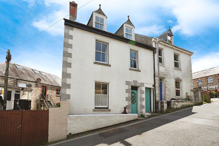 4 Bedroom Detached House For Sale In Crinnicks Hill, Bodmin, Cornwall, PL31