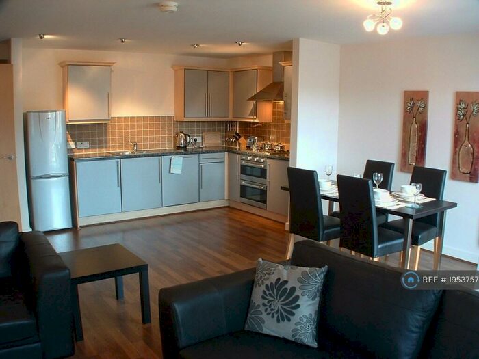 1 Bedroom Flat To Rent In No. London Road, Newcastle Under Lyme, ST5