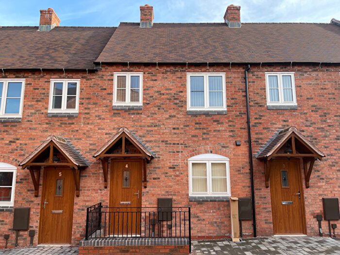 2 Bedroom Terraced House To Rent In Church Street, Atherstone, CV9