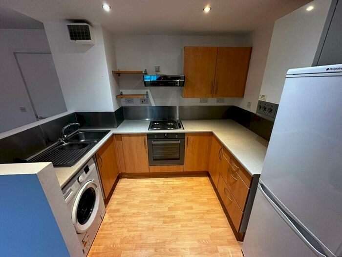 2 Bedroom Apartment To Rent In Fornham Street, Sheffield, South Yorkshire, S2