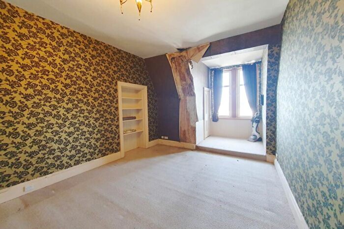 1 Bedroom Flat For Sale In C, High Street, Dumbarton, G82