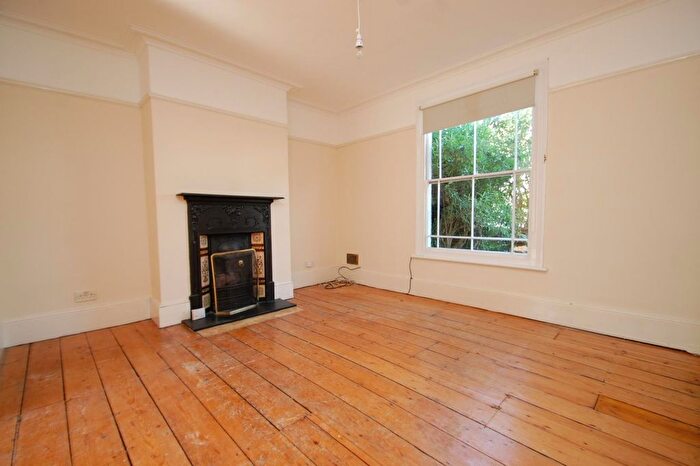 2 Bedroom End Of Terrace House To Rent In Rose Valley, Brentwood, CM14