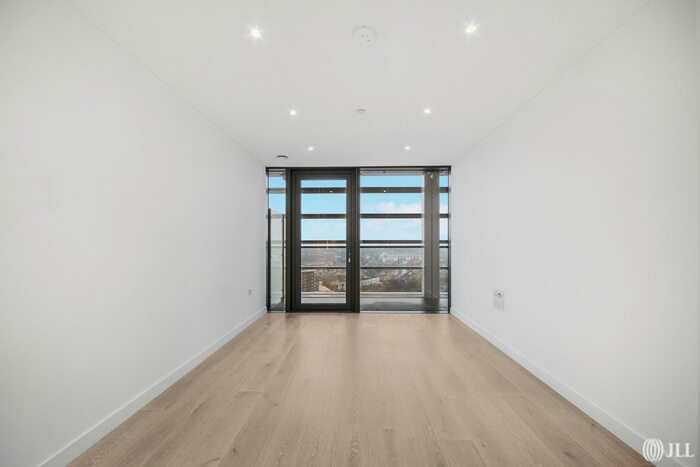 1 Bedroom Flat To Rent In City North Place, London, N4