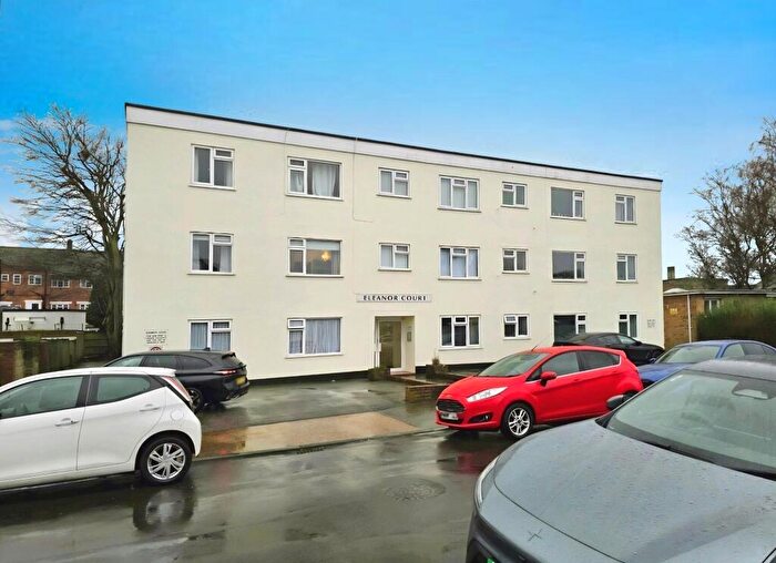 1 Bedroom Flat To Rent In Bruce Avenue, Worthing, BN11