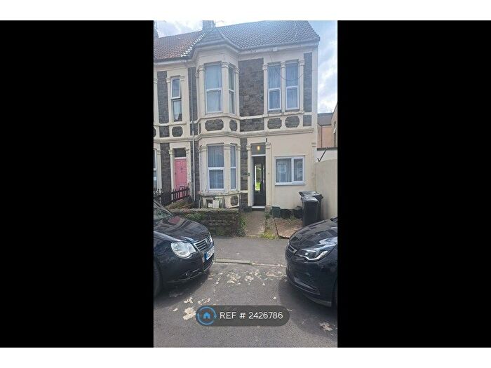 2 Bedroom Flat To Rent In Easton, Bristol, BS5