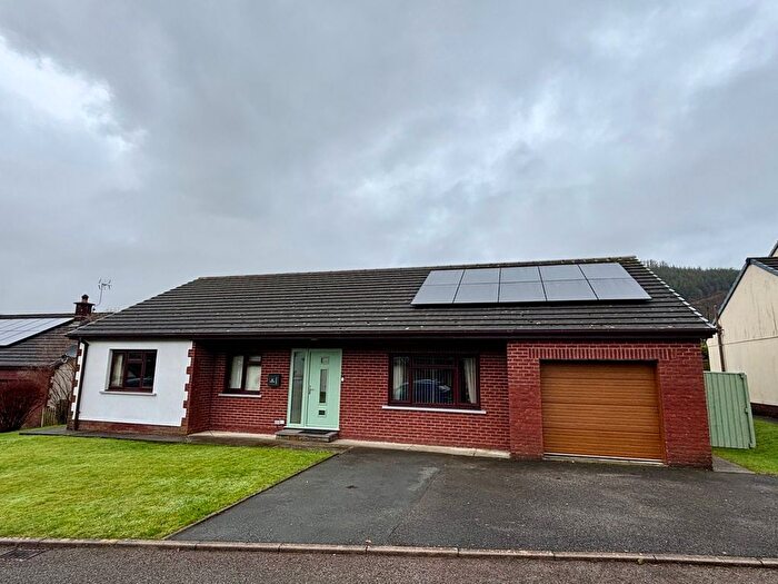 3 Bedroom Detached Bungalow For Sale In Bronwydd Arms, Carmarthen, SA33