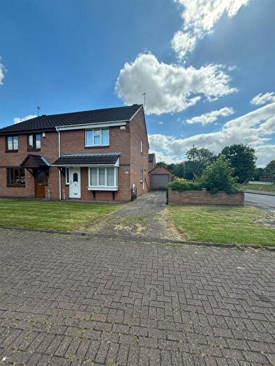 3 Bedroom Semi-Detached House To Rent In Berryman Way, Hessle, HU13