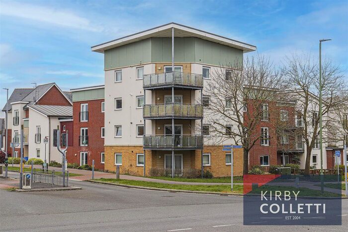 2 Bedroom Flat To Rent In Gladwin Way, Fifth Avenue, Harlow, Essex, CM20