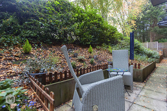 1 Bedroom Apartment For Sale In Northbank House, Chandlers Row, Worsley, Manchester, M28