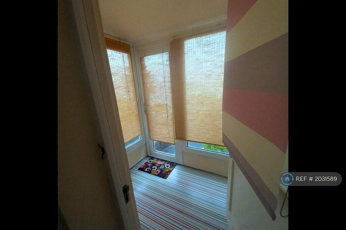 1 Bedroom Flat To Rent In Saltash Passage, Plymouth, PL5