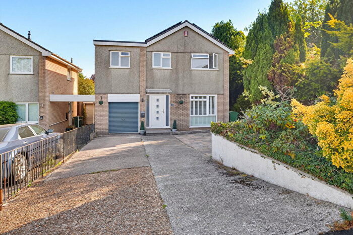 4 Bedroom Detached House For Sale In Holly Park Close, Tamerton Foliot, Plymouth, PL5