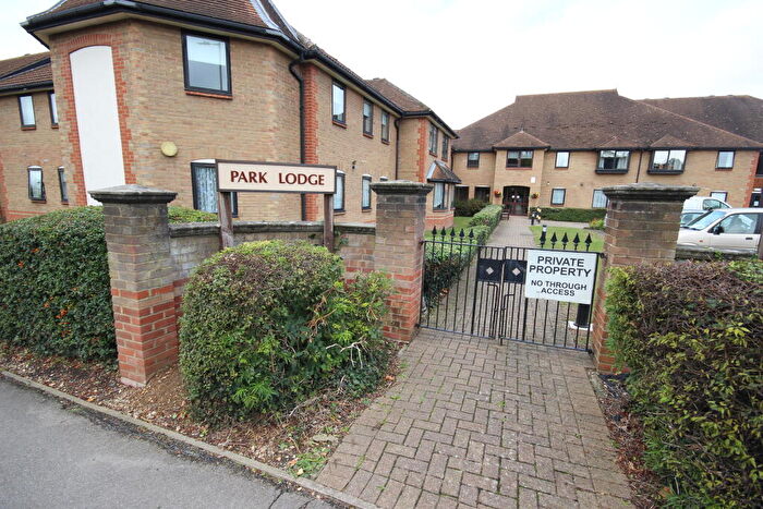 2 Bedroom Retirement Property To Rent In Park Lodge, Billericay, CM12