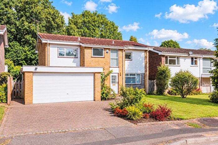 4 Bedroom Detached House For Sale In Ruffetts Way, Burgh Heath, Tadworth, KT20