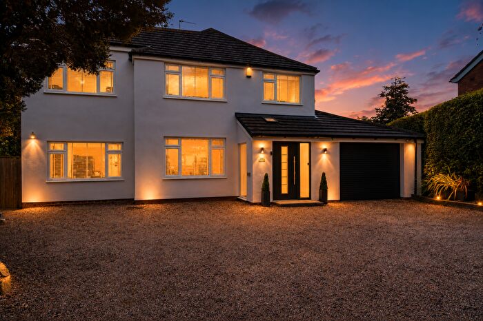 5 Bedroom Detached House For Sale In Kenilworth Road, Balsall Common, CV7