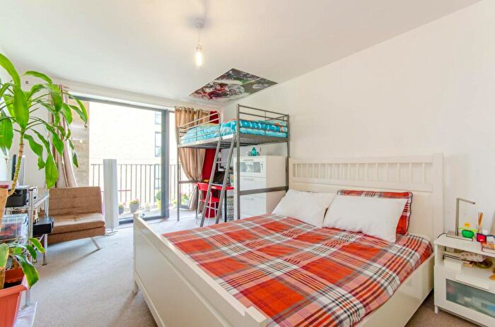 1 Bedroom Flat For Sale In New Festival Quarter, Poplar, London, E14