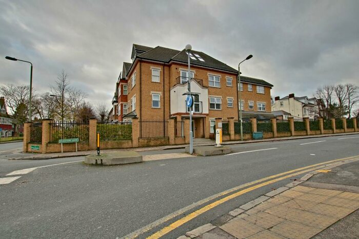 2 Bedroom Apartment To Rent In Upper Park Road, Bromley, BR1