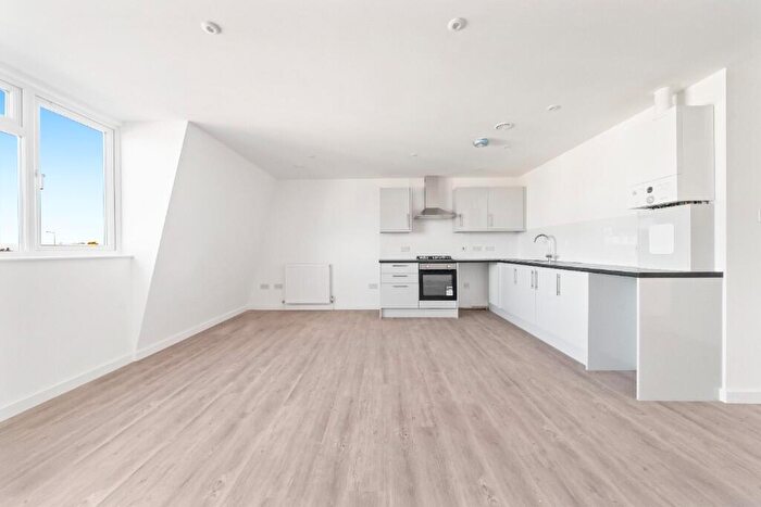 1 Bedroom Penthouse For Sale In Central Parade, Ley Street, Ilford, London, IG2