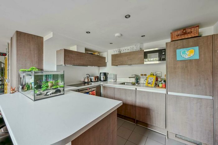 1 Bedroom Flat To Rent In Marlborough Road, Woolwich, London, SE18