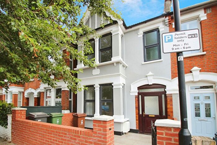 4 Bedroom Terraced House To Rent In Peterborough Road, London, E10