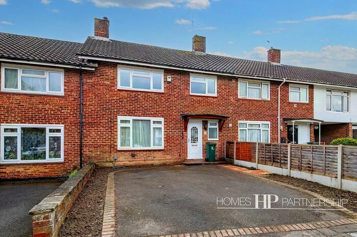 3 Bedroom Terraced House To Rent In Walnut Lane, Crawley, RH11