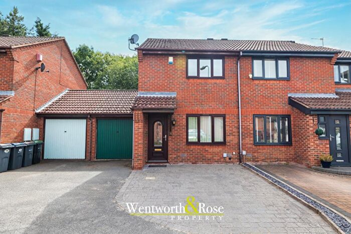 2 Bedroom Semi-Detached House To Rent In Poplarwoods, Bartley Green, Birmingham, B32