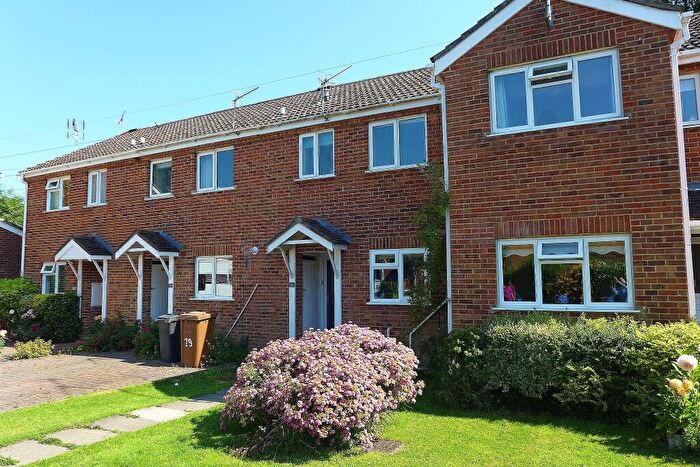 2 Bedroom House To Rent In Romsey Hunters Crescent Unfurnished, SO51