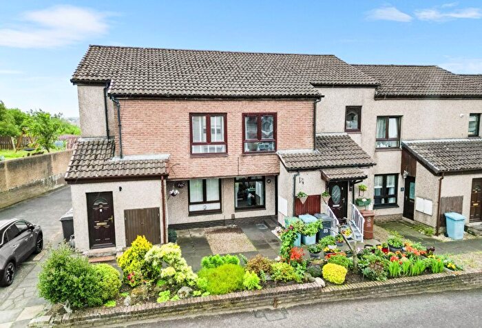 2 Bedroom Flat For Sale In Black Street, Airdrie, ML6