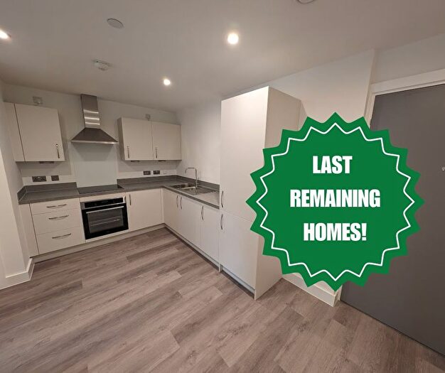 2 Bedroom Flat To Rent In Chapel Street, Salford, M3