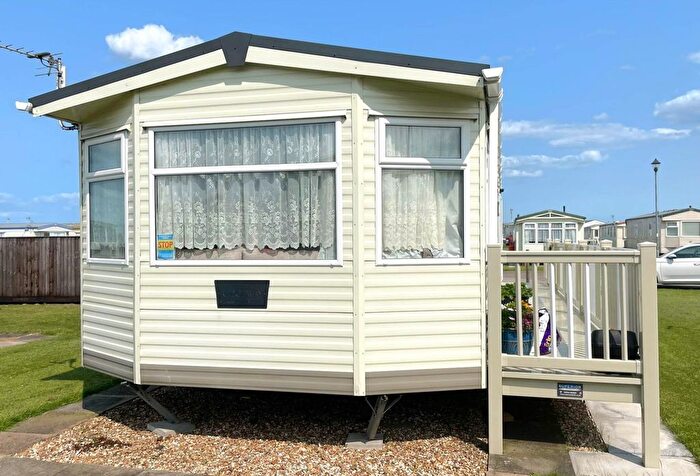 2 Bedroom Mobile/park Home For Sale In Skegness, PE25