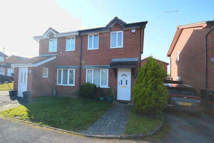 2 Bedroom Semi-Detached House To Rent In Berneshaw Close, Corby, NN18