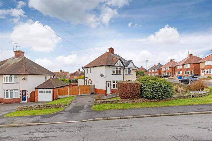 2 Bedroom Semi-Detached House For Sale In Brookbank Avenue, Brockwell, Chesterfield, S40
