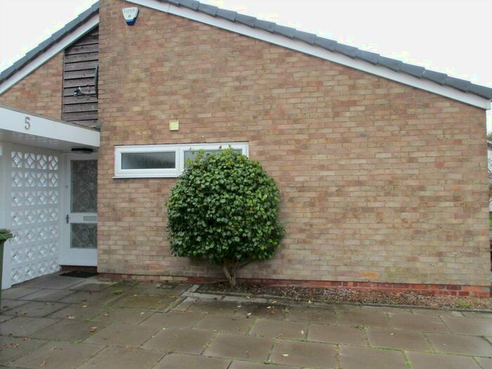 3 Bedroom Link Detached House To Rent In Bankside, Hightown, L38