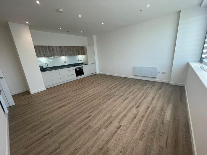 2 Bedroom Apartment To Rent In Normandy House, Basingstoke, RG21
