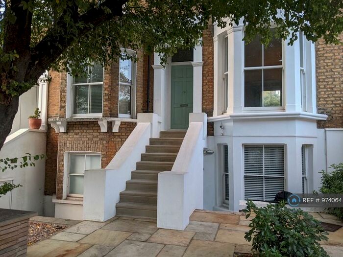 2 Bedroom Maisonette To Rent In Dulwich Road, London, SE24