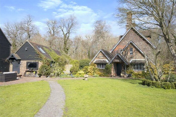 3 Bedroom Semi-Detached House For Sale In Foxhole Cottages, Bedlam Street, Hurstpierpoint, Hassocks, BN6