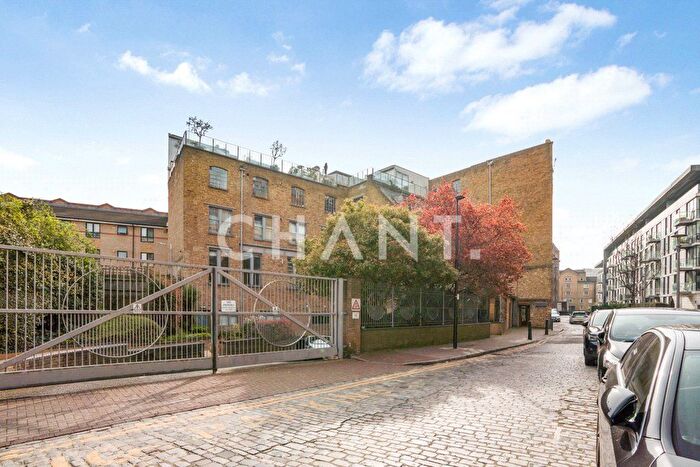 2 Bedroom Flat For Sale In Chandlery House, Gowers Walk, London, E1