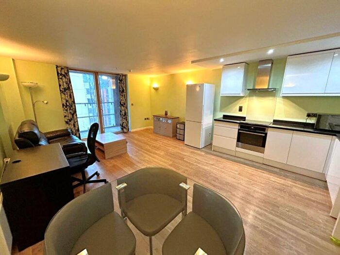 2 Bedroom Apartment To Rent In Whitehall Quarter, West Point, LS1